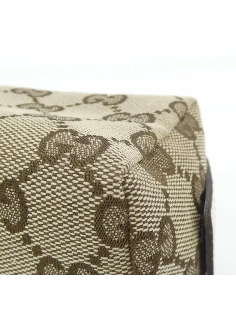 Gucci Pouch Beige